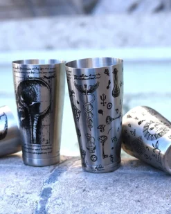 Tin-in-Tin Cocktail Shaker - Kenko Tattoo | Alchemy verziert